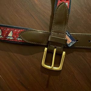 Vineyard Vines red sailboat belt